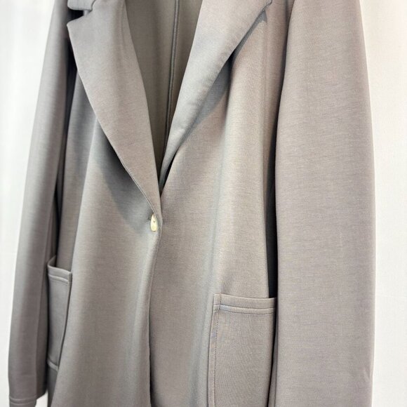 White Room + Cactus Gray Blazer - Picture 3 of 7